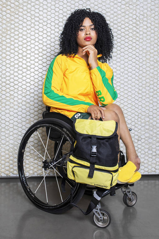 Raíssa Machado foi uma das modelos dos novos uniformes do Comitê Paralímpico Brasileiro (CPB)