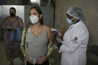 Vacinação contra covid em grávidas e primeiro evento do Ricardo Nunes