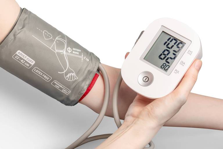 Aparelho que ajuda a medir a pressão arterial