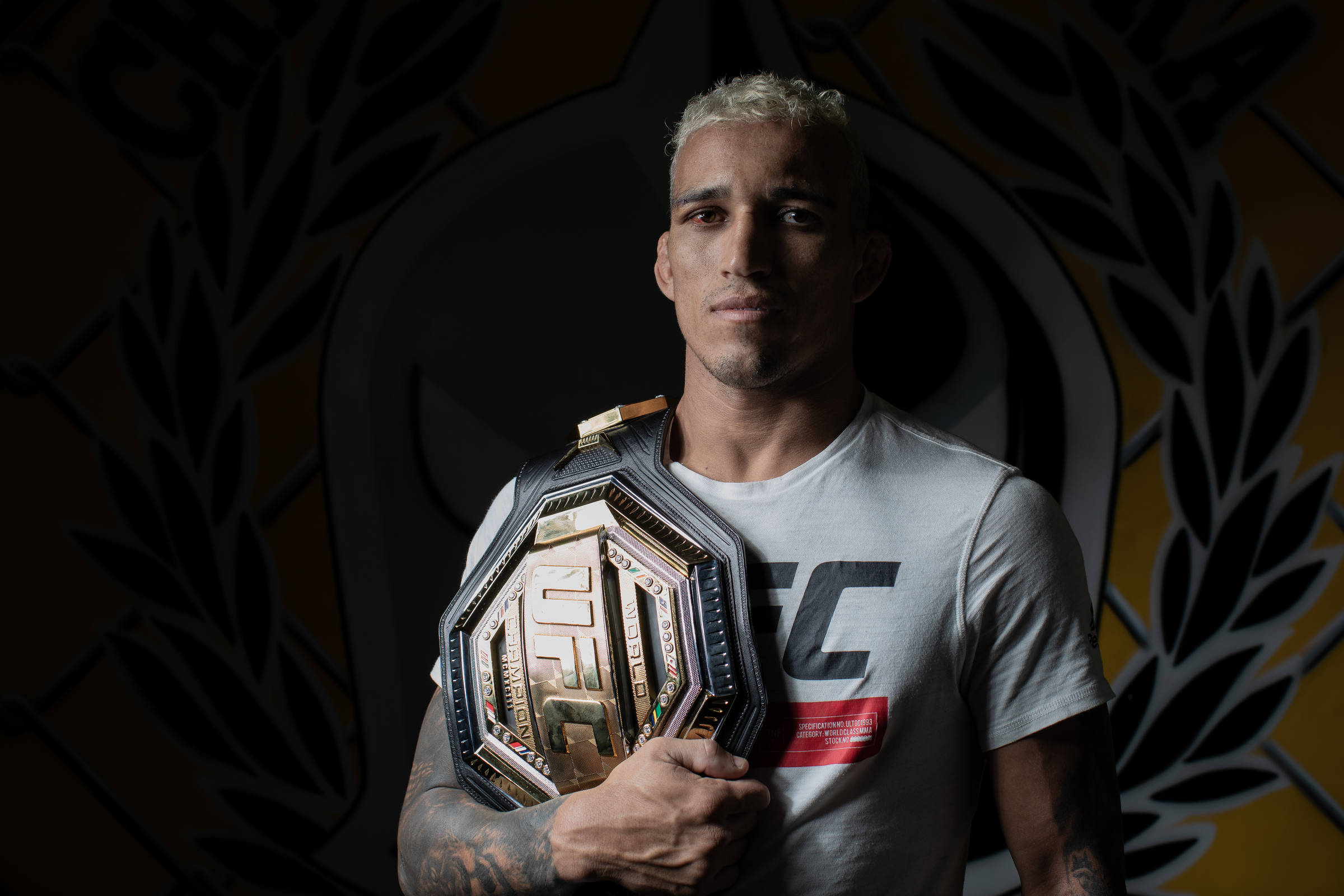 Campeão Do UFC, Charles Do Bronx Entra Para O OnlyFans - 15/02/2023 ...