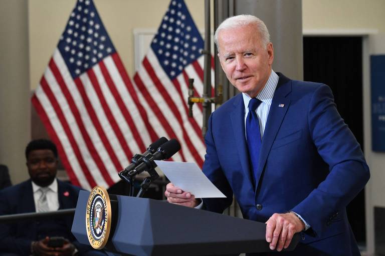 Biden usa até origem do vírus ao reciclar arsenal de Trump contra a China
