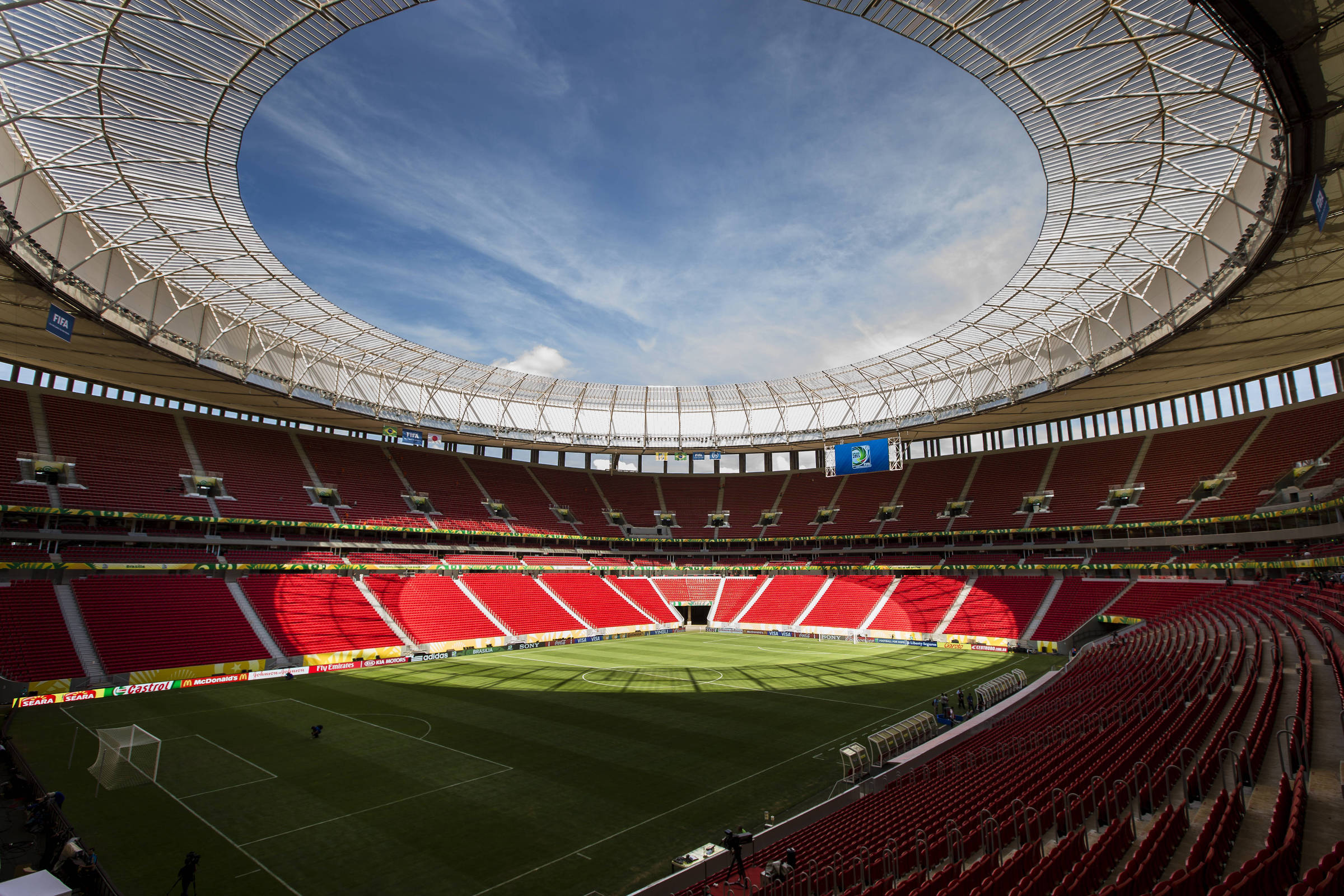 Jogo do Flamengo pela Libertadores pode ser em Brasília e com público -  Jornal O Globo