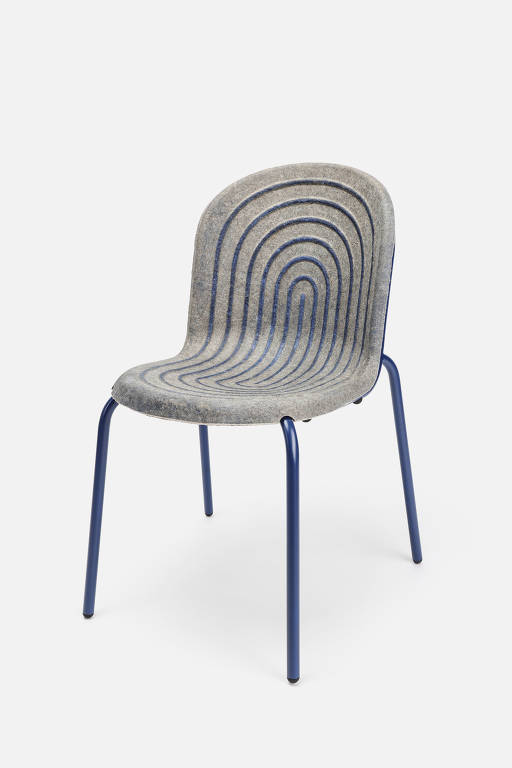 Cadeira Halo, que tem assento e encosto feitos a partir do cânhamo, projetada pelo alemão Philipp Hainke, ficou em segundo lugar no prêmio do Salone Satellite da Semana do Design de Milão de 2019 