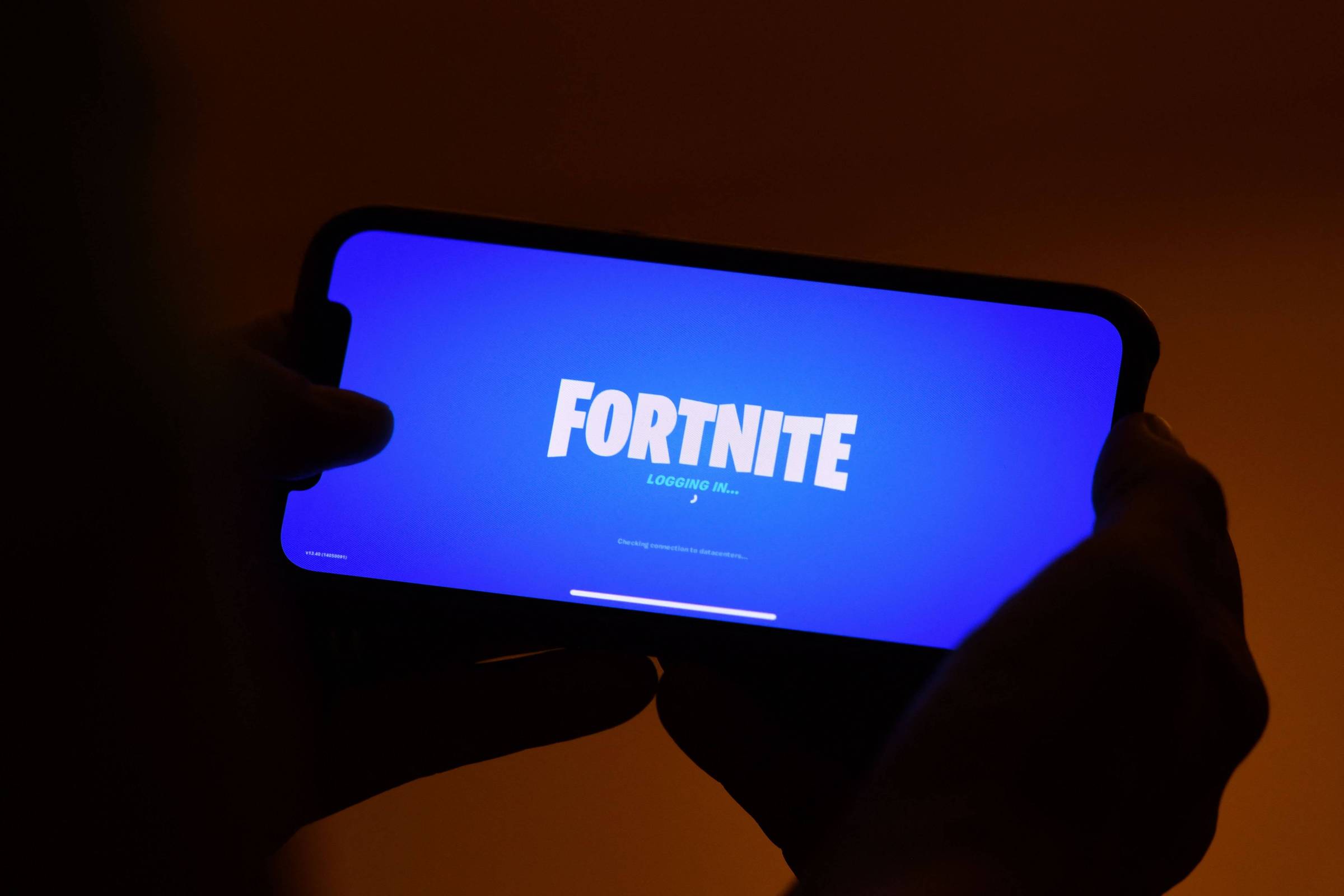 F5 - Nerdices - 'Fortnite' deve voltar para os iPhones em breve