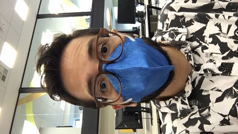 Guilherme Queiroz, 30, designer, São Paulo (SP)