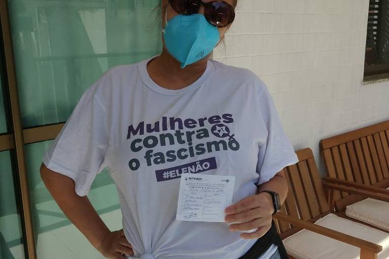 Anna Cristina Silva Motta, 45, bibliotecária, Niterói (RJ)