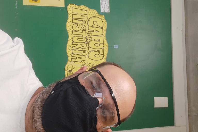 Fábio de Melo Assumpção, 44, professor, Rio de Janeiro (RJ)