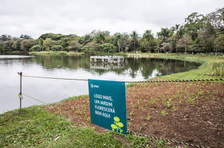 Parque Ibirapuera. Novas transformacoe da concessionaria Urbia  no parque do Ibirapuera: area isolada as margens do lago para novo jardim
