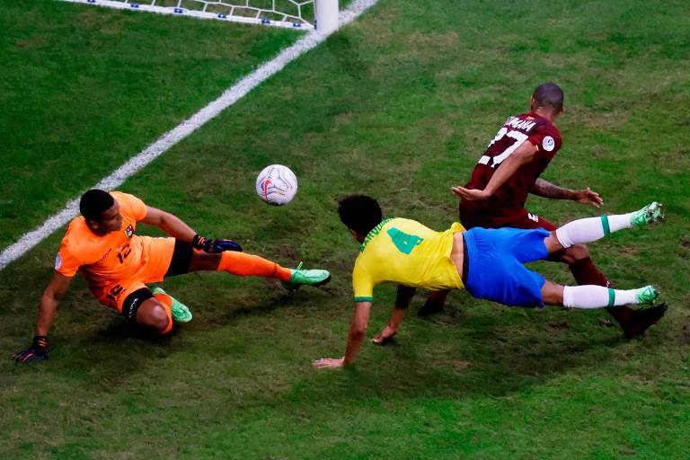 Seleção B da Venezuela joga pela honra da casa e perde de pouco