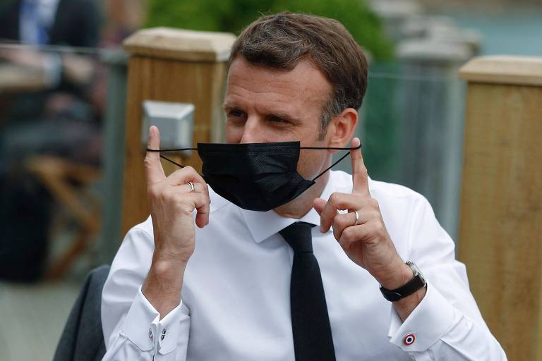 França anuncia fim do toque de recolher e da obrigatoriedade do uso de máscaras