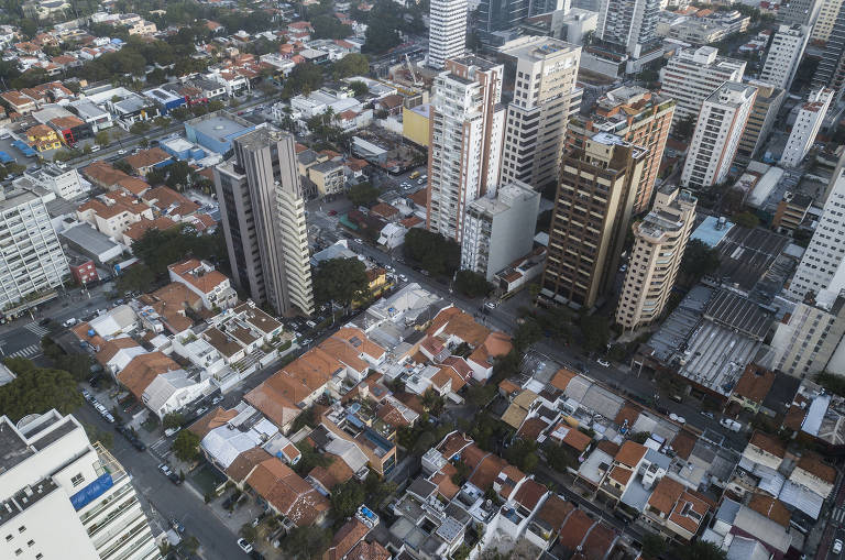 Vista aérea de Pinheiros, na zona oeste da cidade