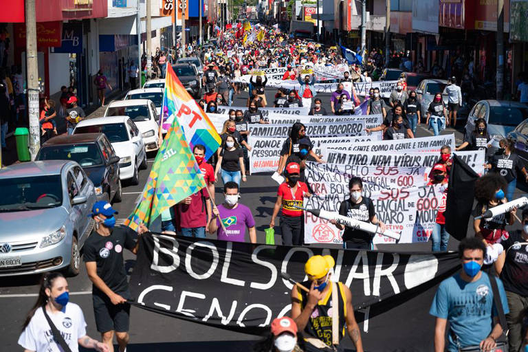 Protesto contra o presidente Bolsonaro em Uberlândia (MG)