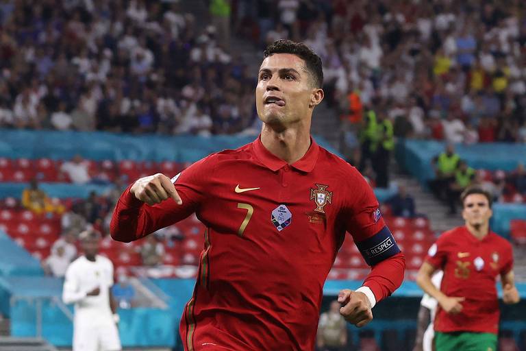 Os 120 gols do C. Ronaldo pela seleção Portuguesa. : r/futebol