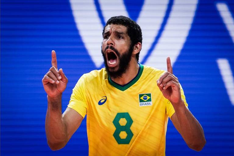 Wallace festeja vitória do Brasil sobre a Polônia por 3 sets a 0 (25/17, 28/26 e 25/19)