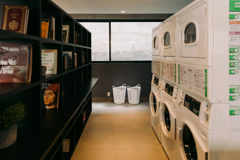 Lavanderia coletiva no Bem Viver General Jardim, recém-entregue pela incorporadora Magik JC em São Paulo