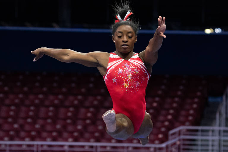 EUA conquistam sétimo título mundial consecutivo de ginástica artística  feminina; Brasil é prata