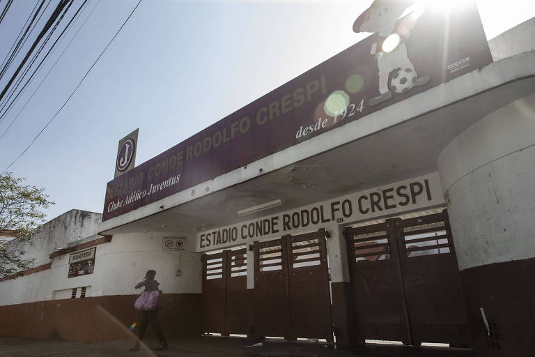 Fachada do estádio Conde Rodolfo Crespi, do Clube Atlético Juventus, localizado na rua Javari, na Mooca