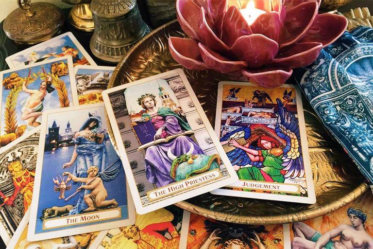 10 maneiras de usar o Tarot no dia a dia e como o jogo pode te ajudar