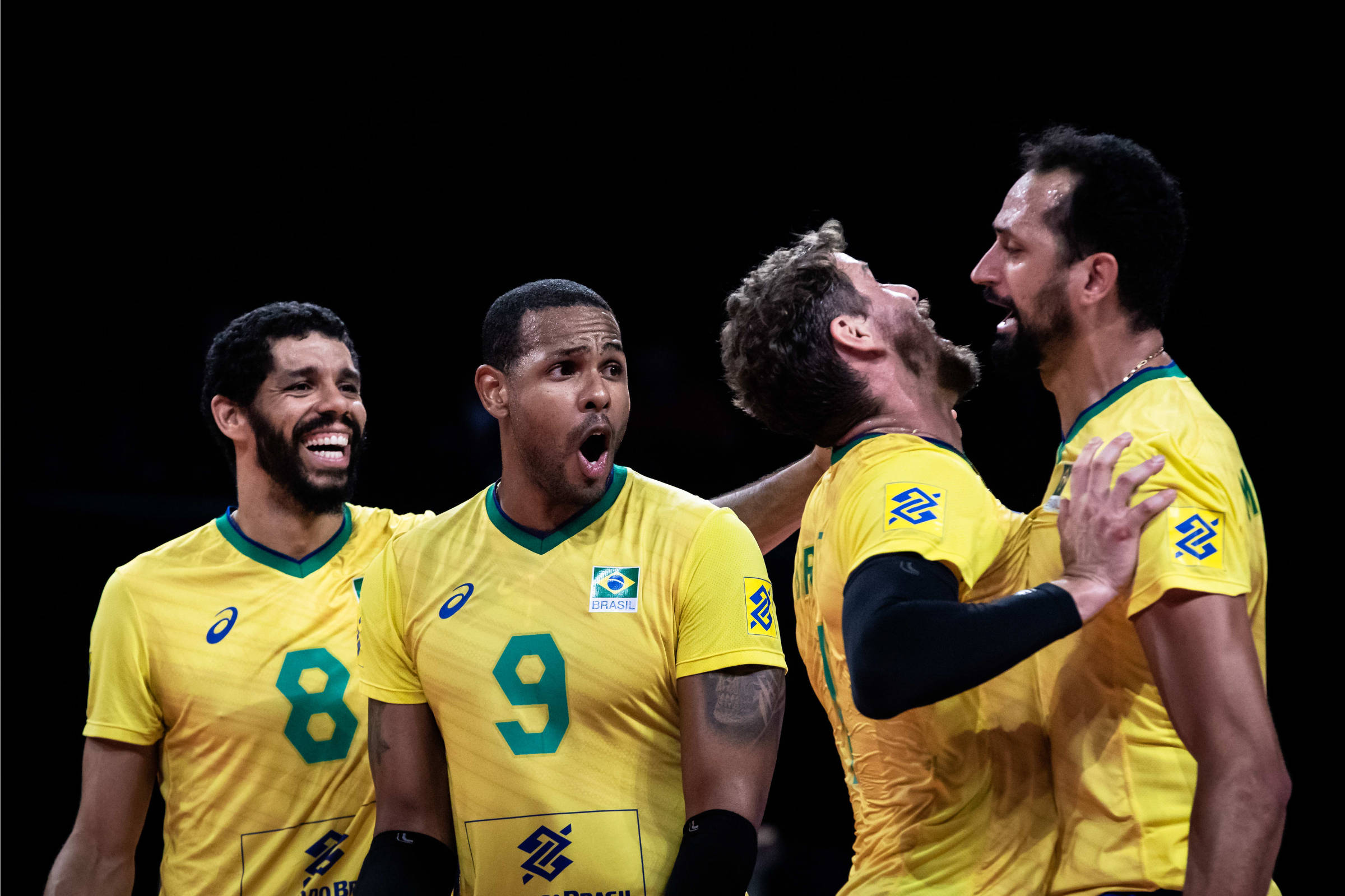 Brasil se recupera no Mundial de vôlei e vence a China em sua melhor  apresentação - Folha PE