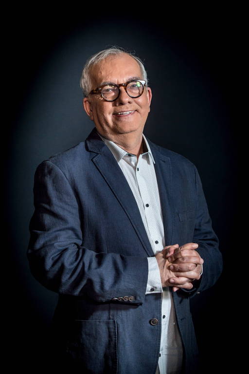 O escritor biografou Janete Clair e Hebe Camargo no livro que deu origem à cinebiografia recente da apresentadora