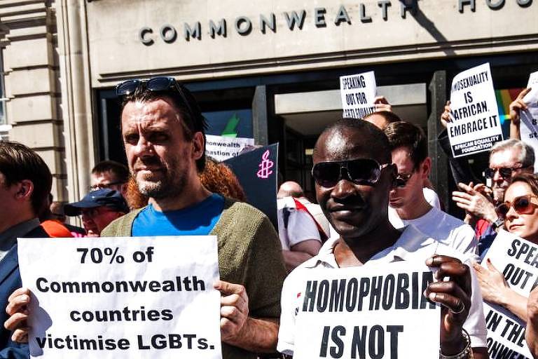 Muitos países têm leis que criminalizam homossexualidade, embora isso esteja mudando