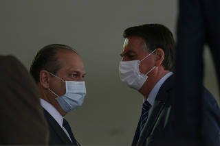 O líder do governo, Ricardo Barros (PP-PR), com o presidente Jair Bolsonaro