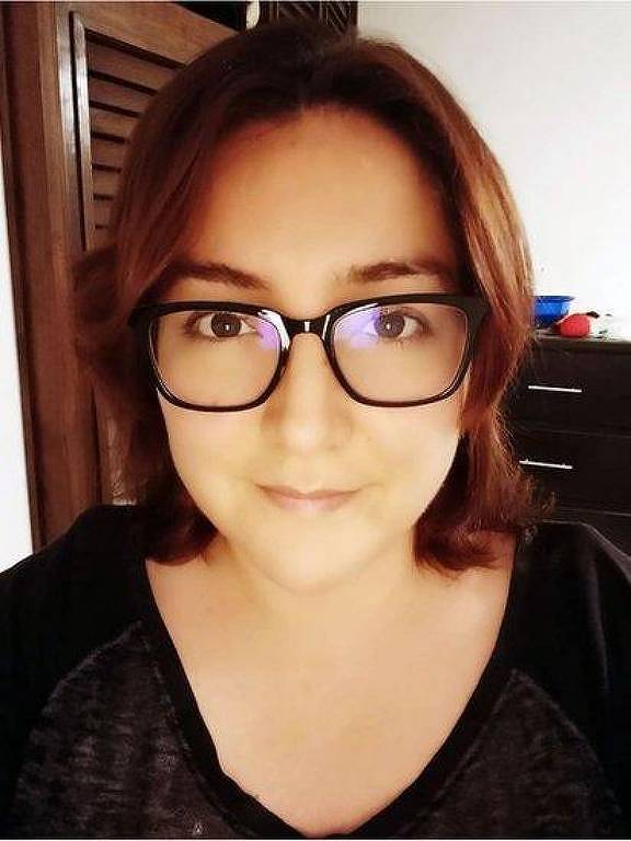 Anahí Charles, 34, é administradora de um grupo assexual do Facebook no México