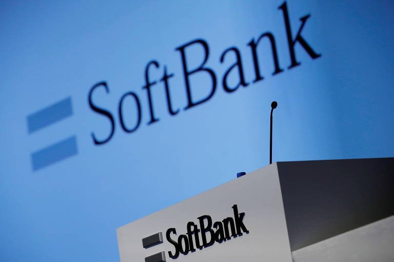 Logo do SoftBank durante evento em Tóquio, no Japão