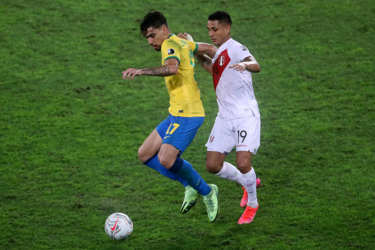 Seleção brasileira tem pouco domínio da bola e do jogo