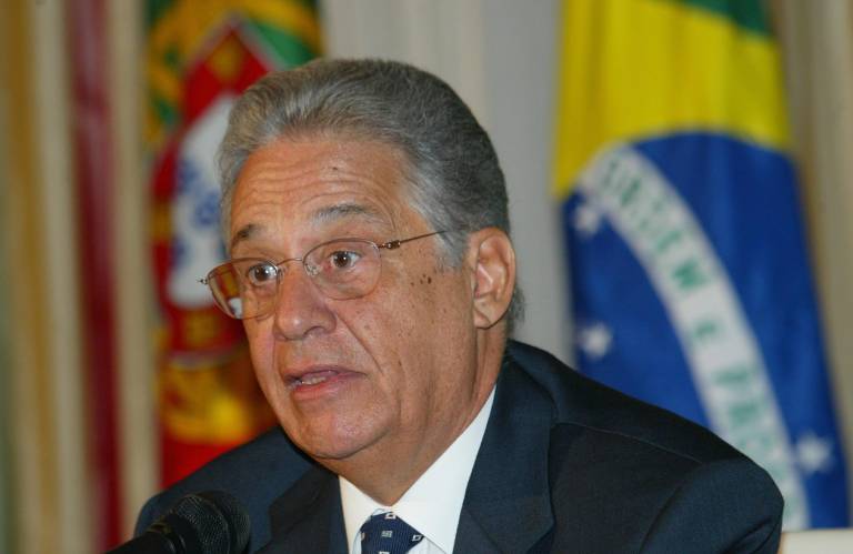 Lançado em 2002, último ano do governo FHC (PSDB), o Segundo Programa Nacional de Direitos Humanos (PNDH-2), foi o primeiro documento federal a prever políticas públicas para a comunidade LGBT