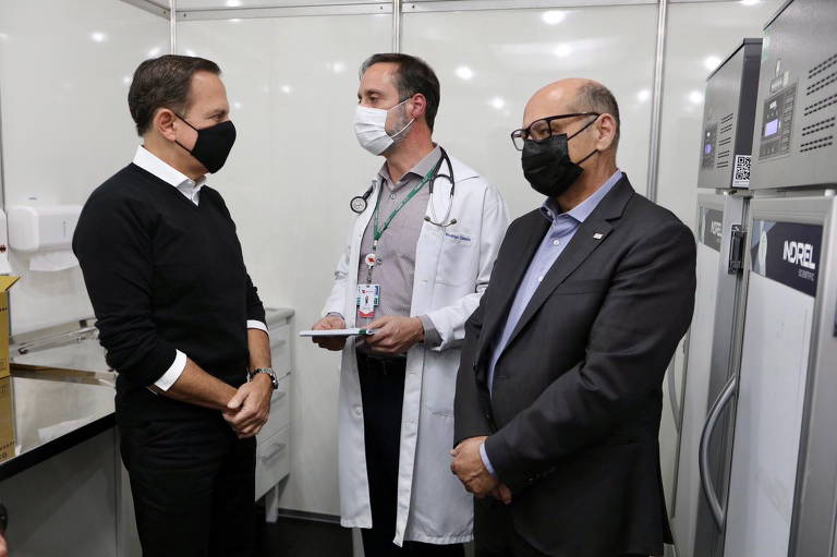 Governador de São Paulo, João Doria, durante o início dos testes clínicos com a Butanvac, em Ribeirão Preto