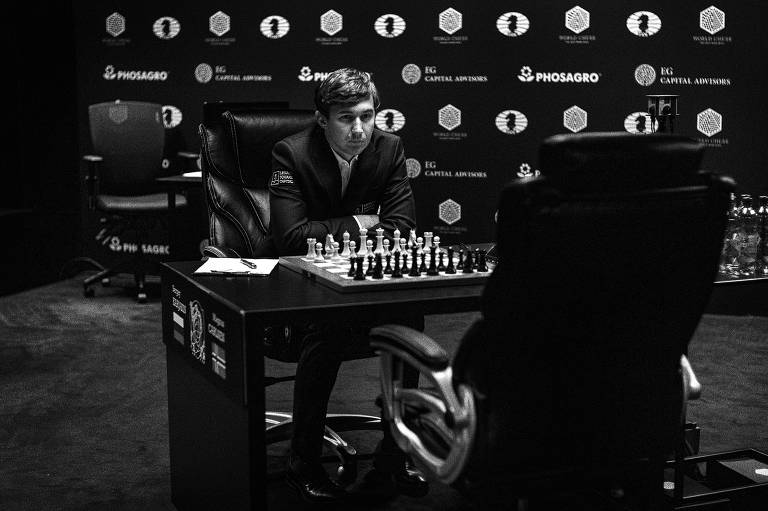 Magnus Carlsen acusa rival de trapaça e dobra a aposta em escândalo do  xadrez