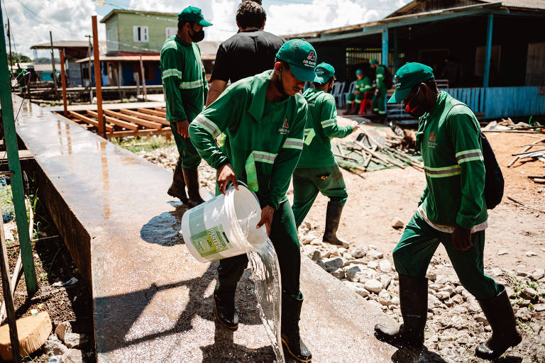 Prefeitura de Amapá mobiliza equipes de limpeza no bairro Congós, em Macapá