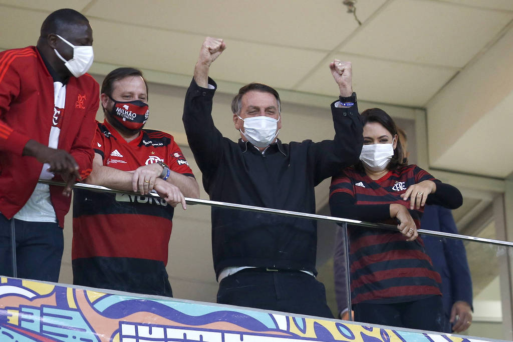 Bolsonaro Vai A Estádio E Vê Goleada Do Flamengo Em Brasília - 21/07 ...