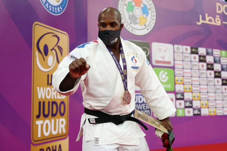 O judoca francês Teddy Riner após conquistar o Masters de Doha, em janeiro; ele estréia em Tóquio na quinta (29)