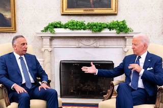 Biden meets with Iraqi PM Mustafa al-Kadhemi at White House