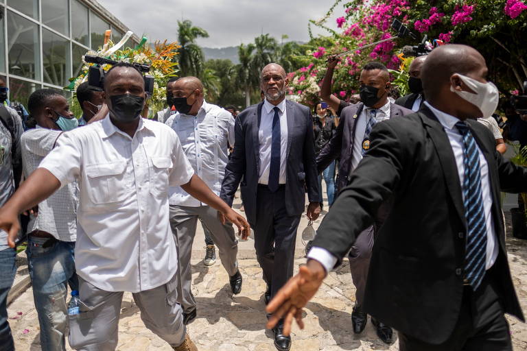 Mudança de governo no Haiti não deve transformar vida da população, dizem haitianos