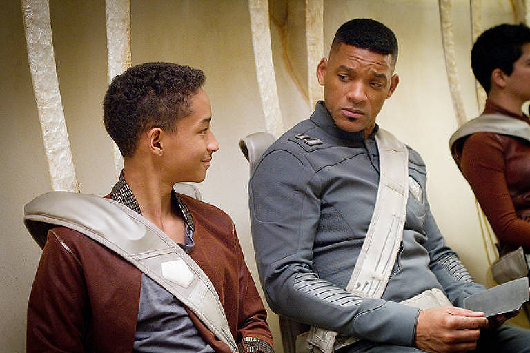 Jaden e seu pai, Will Smith, protagonizam "Depois da Terra"