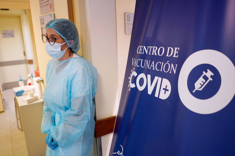 Contra variante delta do coronavírus, Chile e Uruguai já aplicam terceira dose