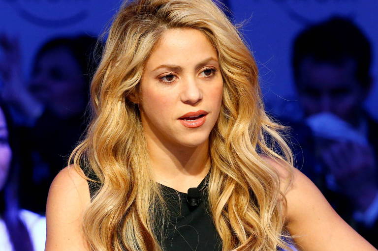 Shakira afirma que relação com Gerard Piqué era 'muito turbulenta' desde o começo