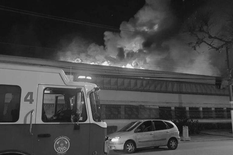 Incêndio na Cinemateca, na Vila Leopoldina, em São Paulo