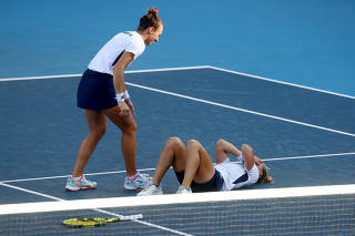 Tennis - Women's Doubles - Bronze medal match