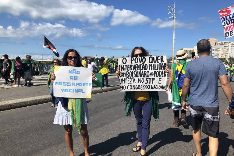 Bolsonaristas fazem atos pelo país em defesa do voto impresso