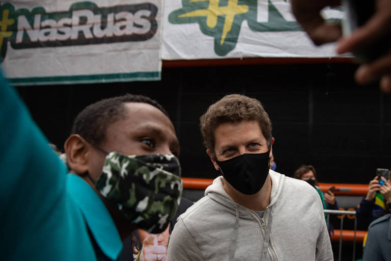 O ex-ministro do Meio Ambiente compareceu ao ato na avenida Paulista