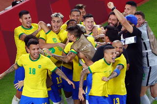 Soccer Football - Men - Semifinal - Mexico v Brazil