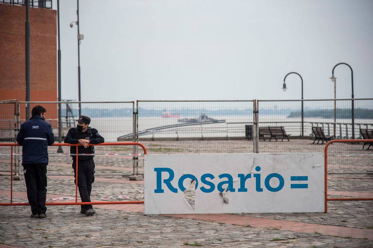 Puerto Rosario, onde a altura do rio chegou a 87 centímetros