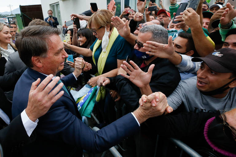 Ministros de Bolsonaro travam guerra fria por disputa para o Senado