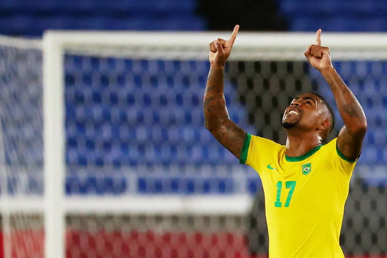 Malcom comemora o gol que deu o título olímpico do futebol ao Brasil