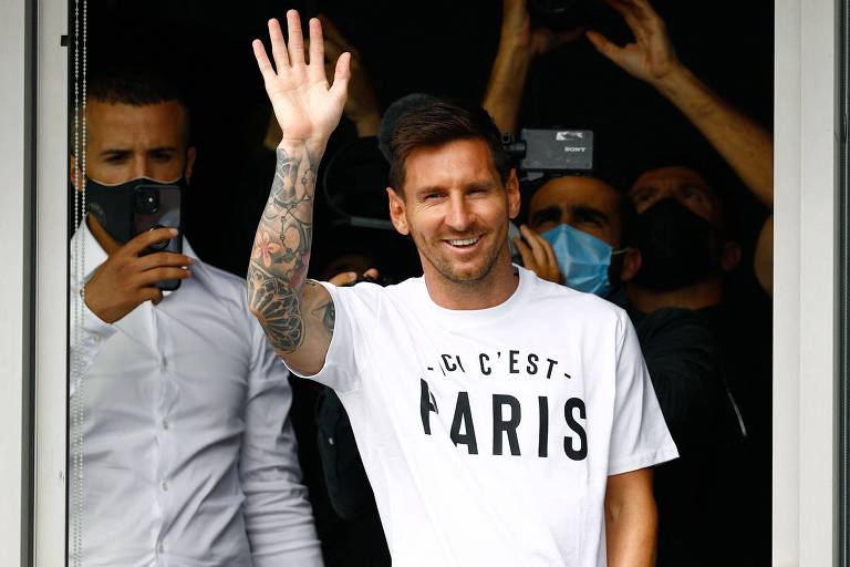 Messi vai jogar pelo Paris Saint-Germain e reeditar parceria com Neymar