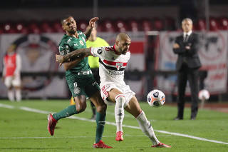 Copa Libertadores - Quarterfinal - First leg - Sao Paulo v Palmeiras
